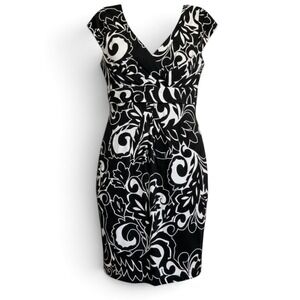 Rabbit Rabbit Rabbit Design Black White Floral VNeck Cutout Back Sheath Dress 12